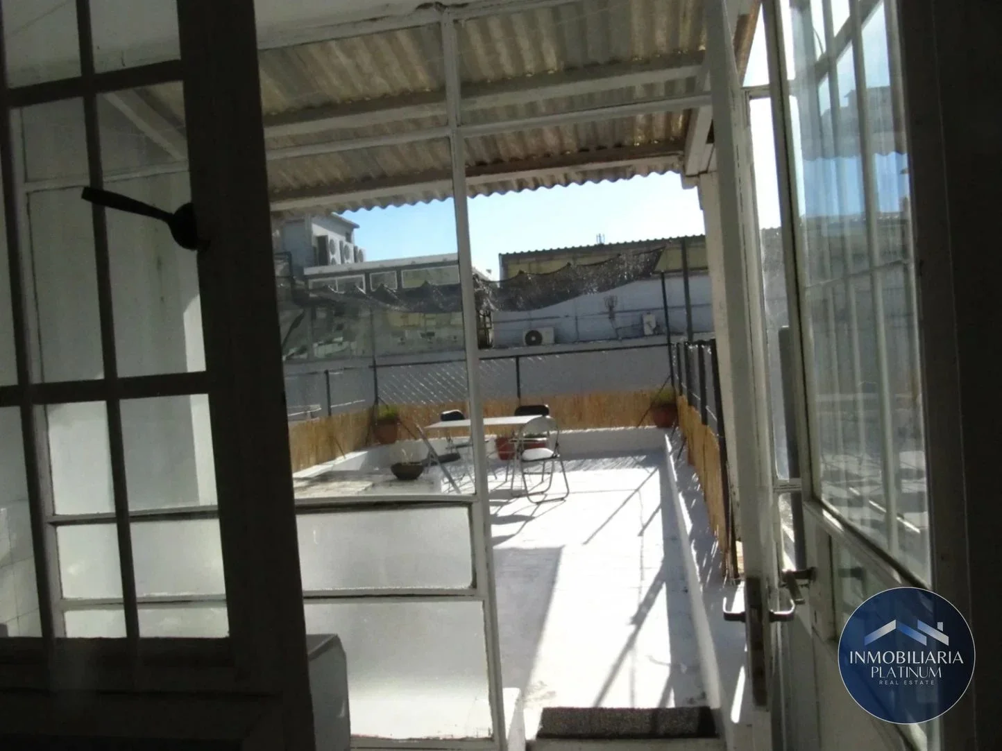 Apartamento en alquiler en Ciudad Vieja - Imagen 2