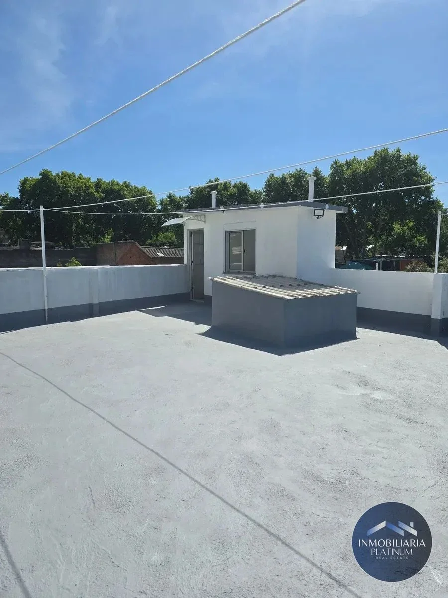 Casa en venta c/ cochera en Reducto - Imagen 1