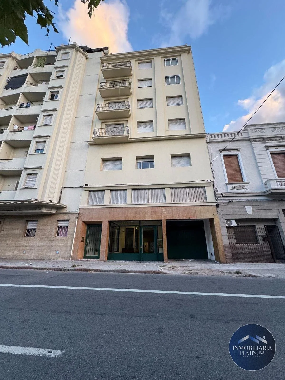 Apartamento en venta en Cordón - Imagen 2
