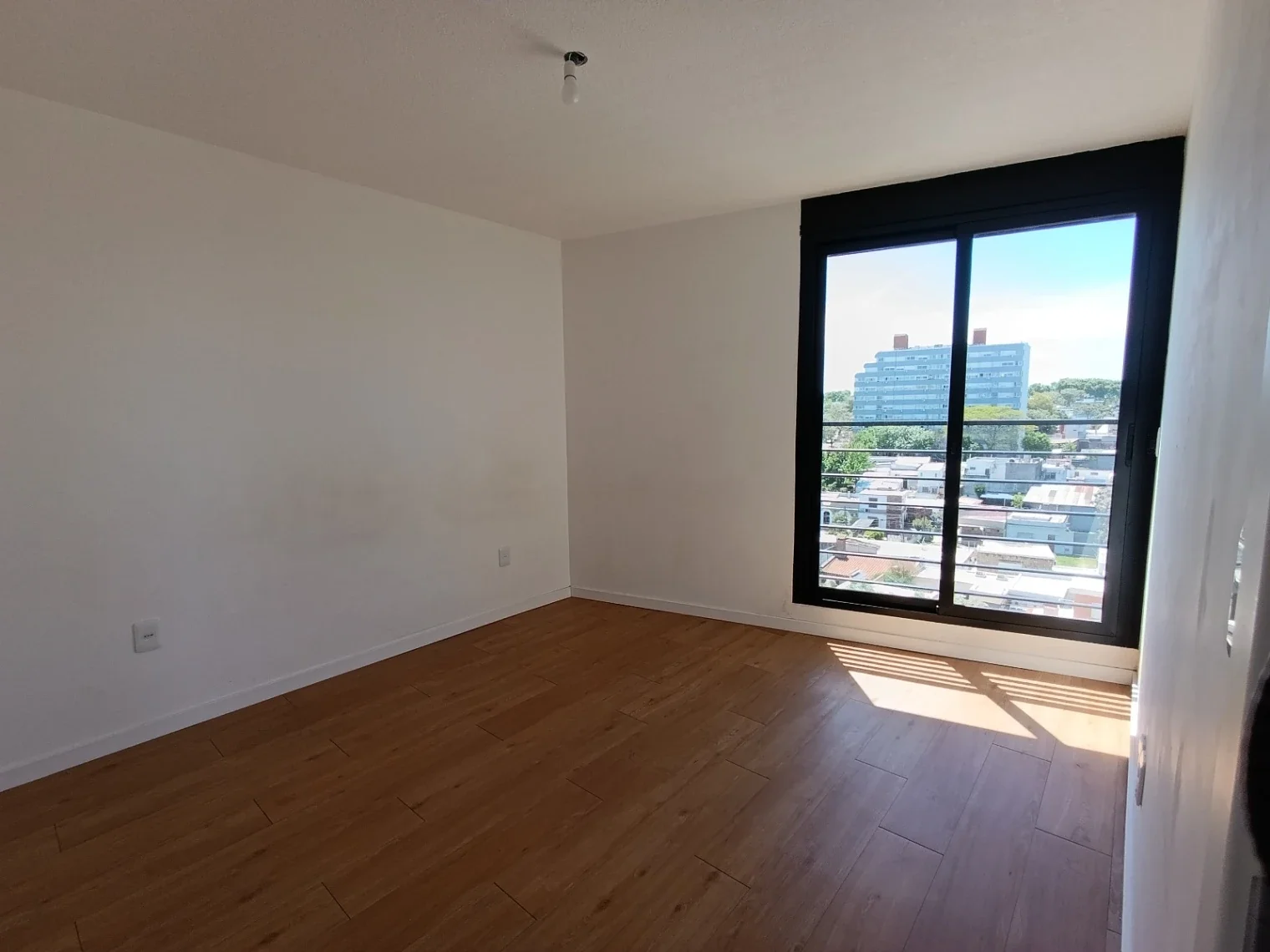 Apartamento en alquiler dos dormitorios en La Blanqueada - Imagen 3