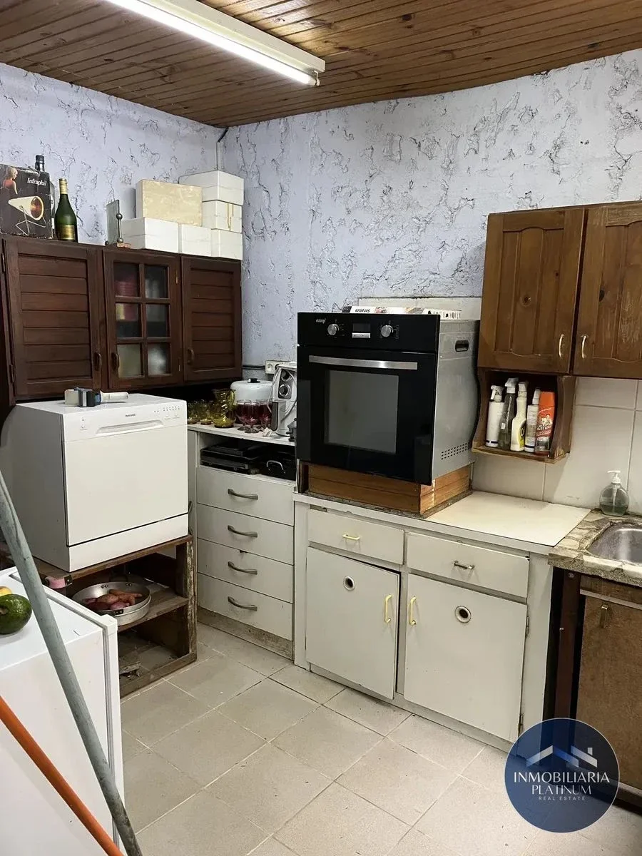 Casa en venta c/ cochera en La Comercial - Imagen 2