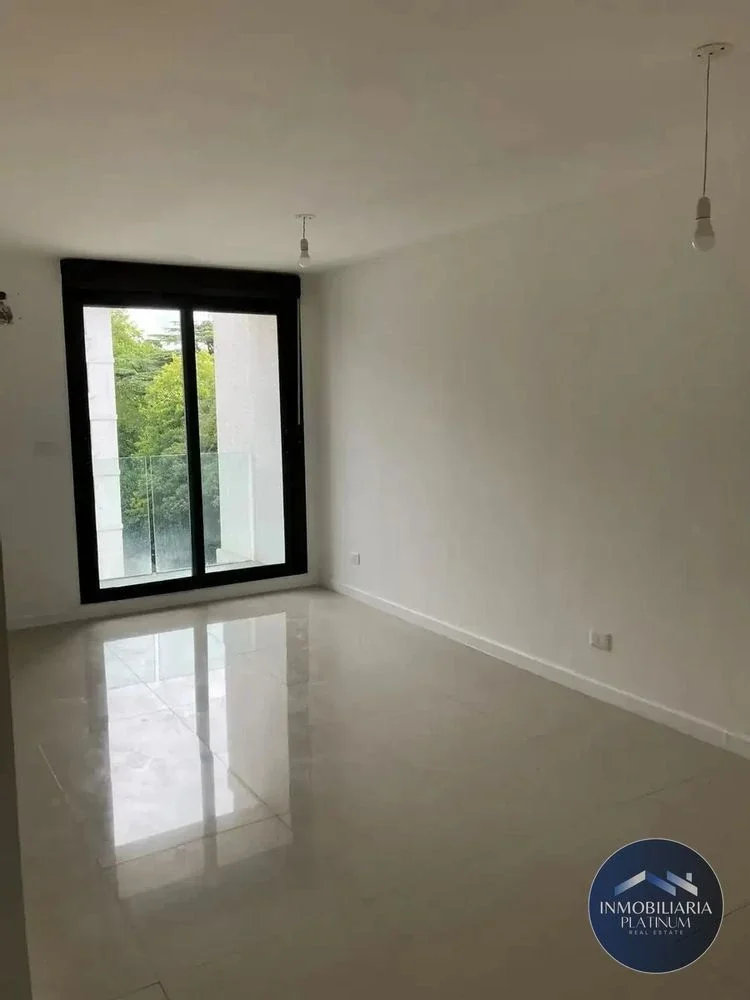 Apartamento en alquiler en Prado - Imagen 1