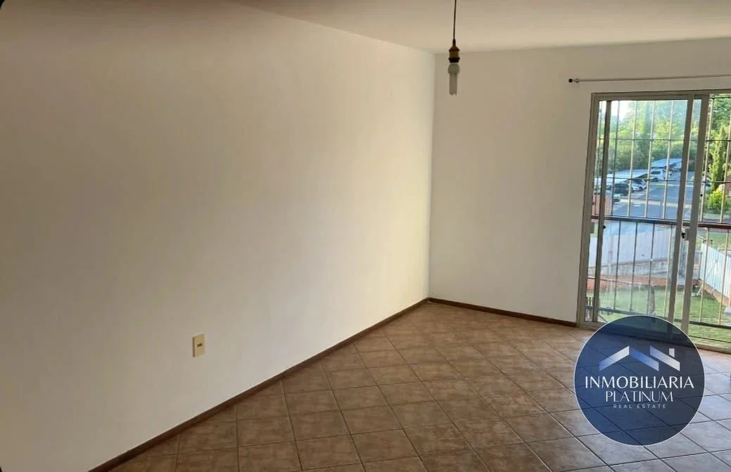 Apartamento en venta c/ cochera en Malvin Norte - Imagen 2
