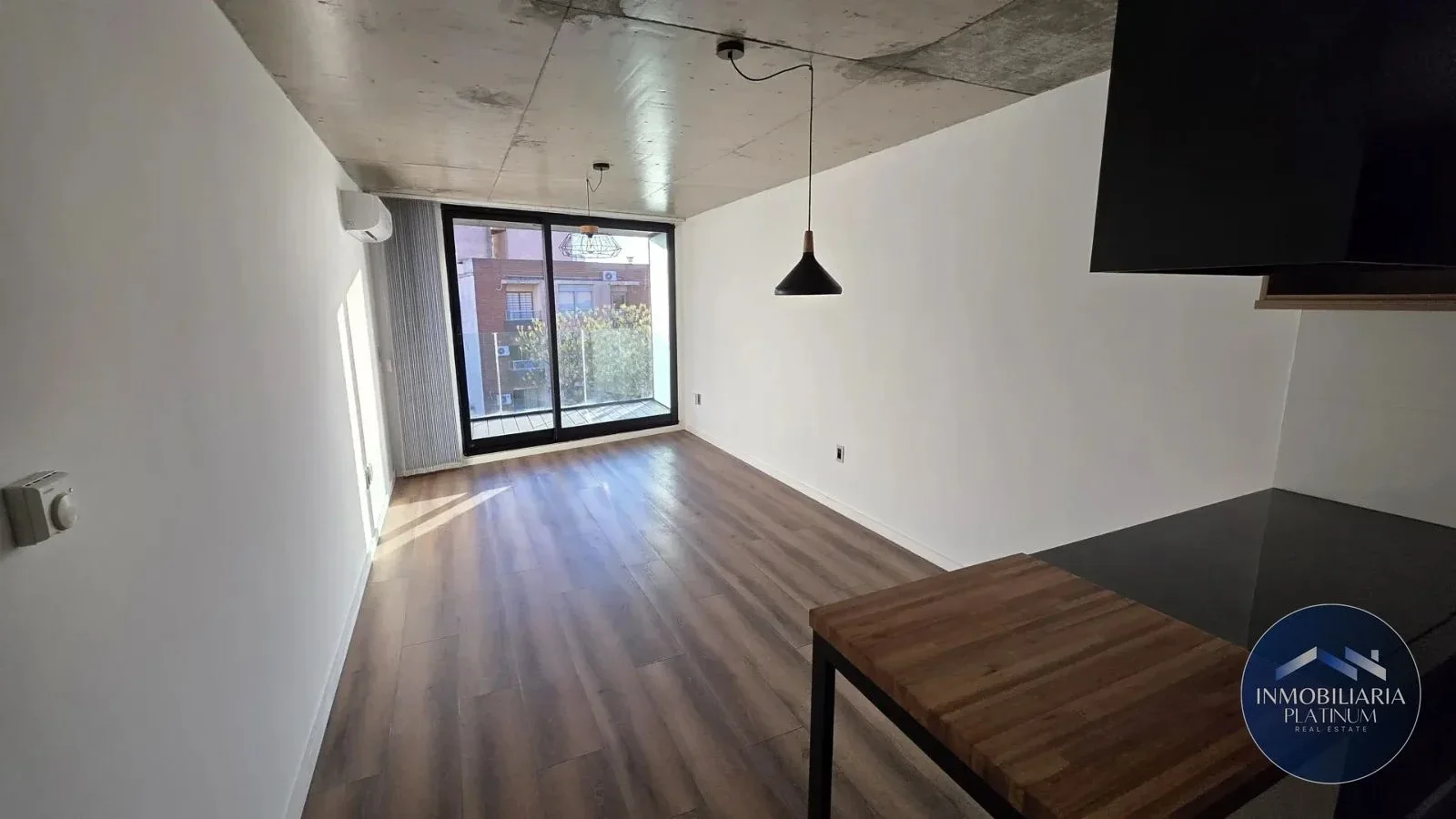 Apartamento en alquiler 1 dormitorio c/ cochera en Pocitos Nuevo - Imagen 3