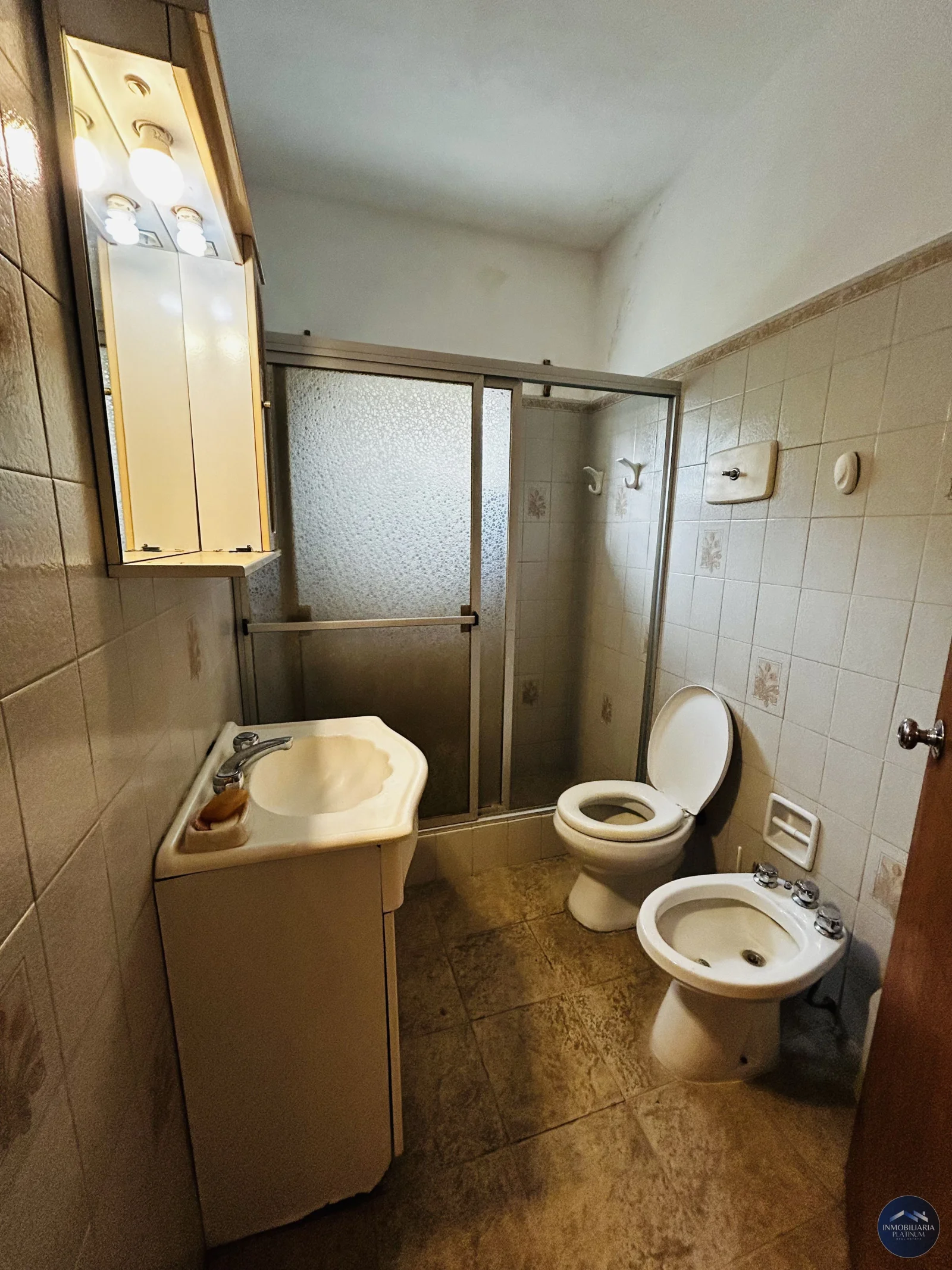 Casa en venta c/ cochera en La Floresta - Imagen 4