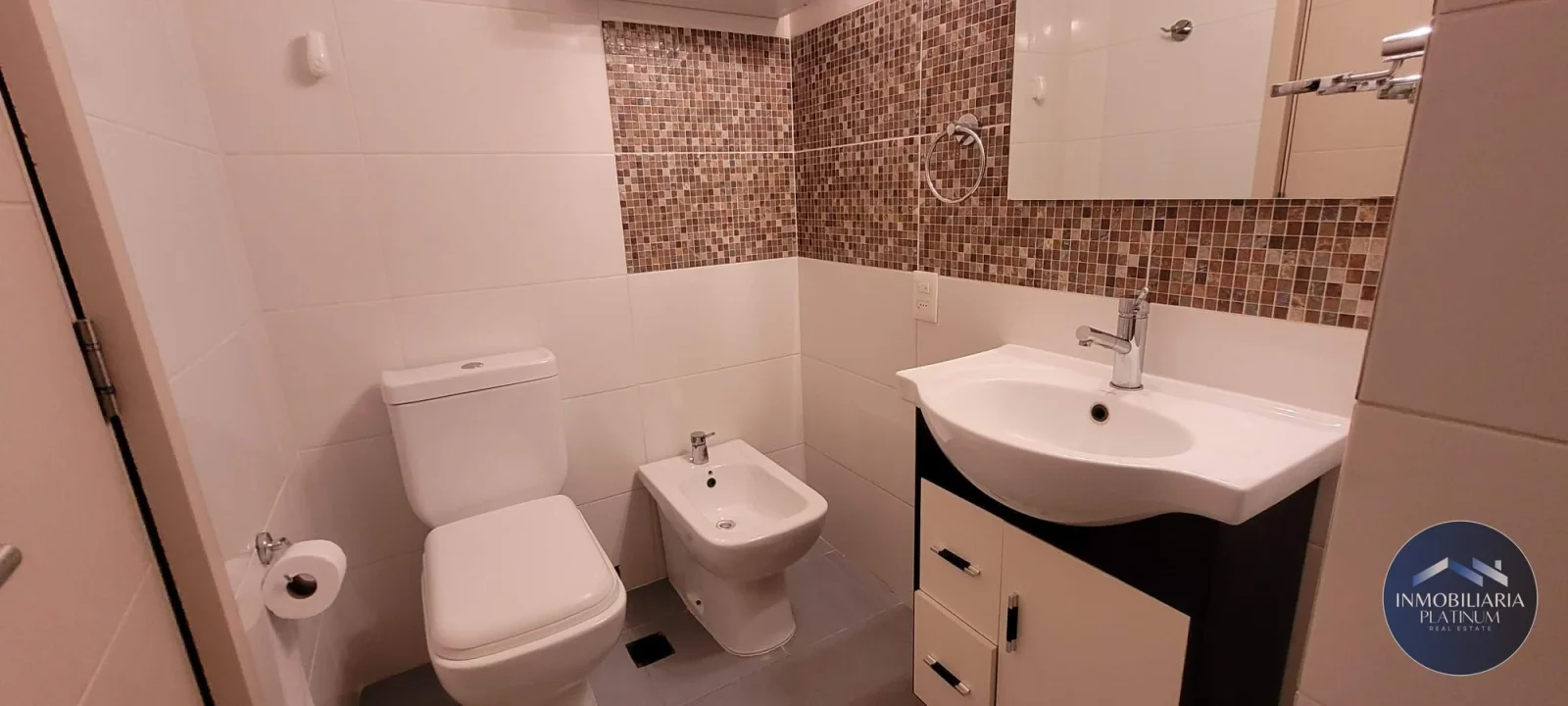 Apartamento en alquiler en Malvin - Imagen 3