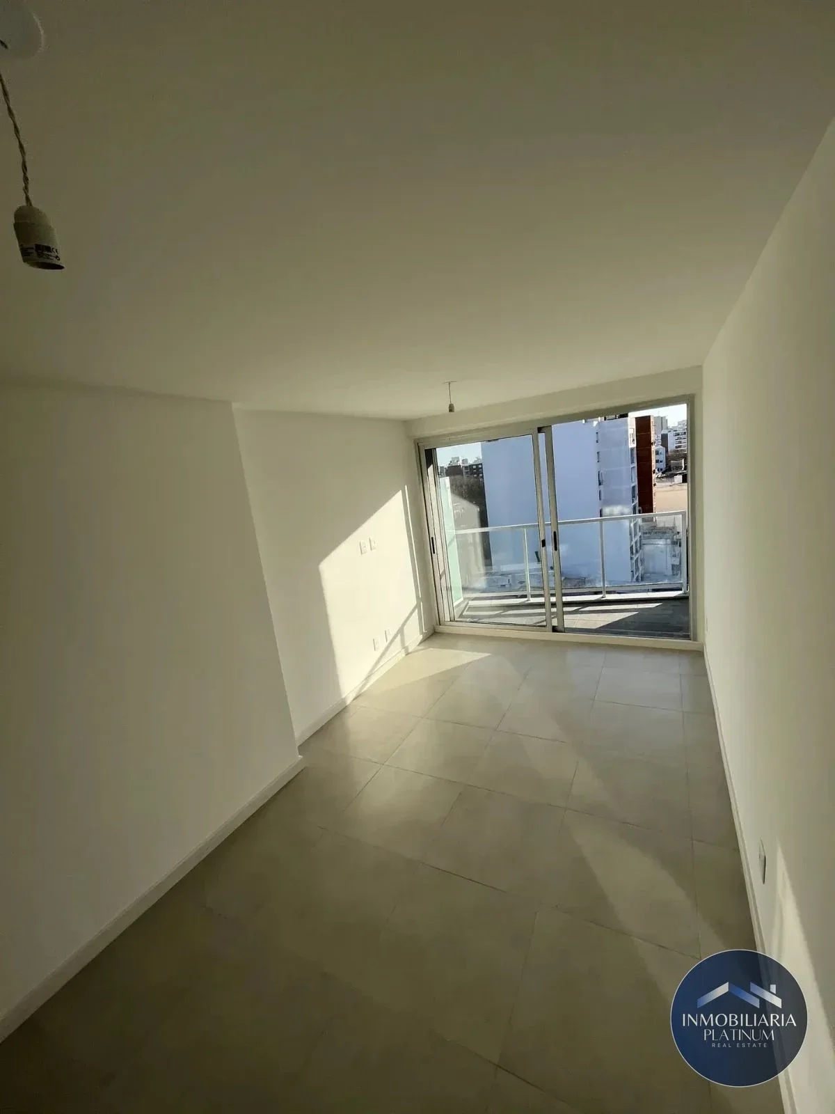 Apartamento en alquiler en Cordón - Imagen 1