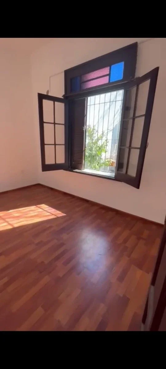 Venta de Casa de 4 Dormitorios c/ cochera en Cordón - Imagen 5