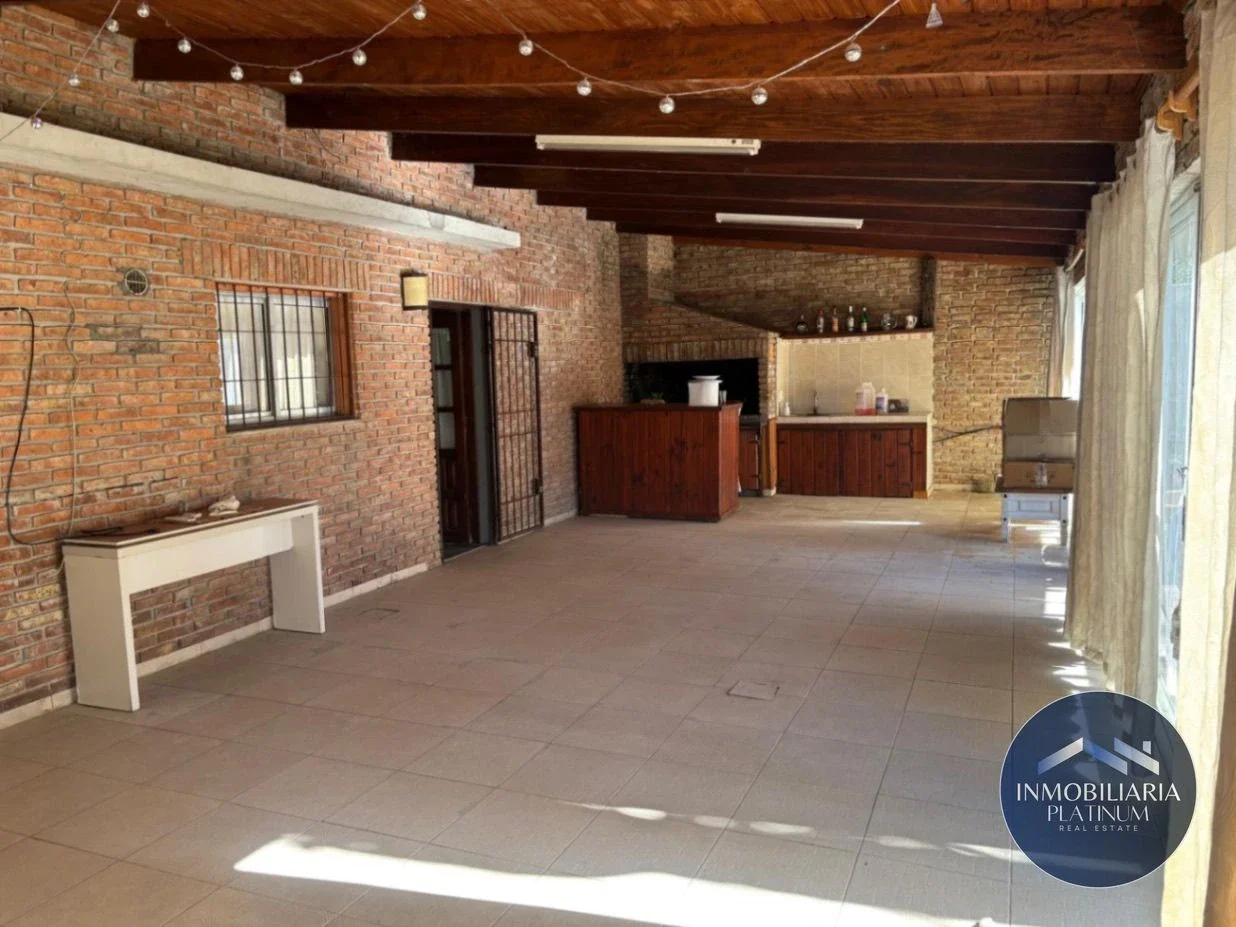 venta casa 3 dormitorios con piscina Parque del Plata SUR - Imagen 2