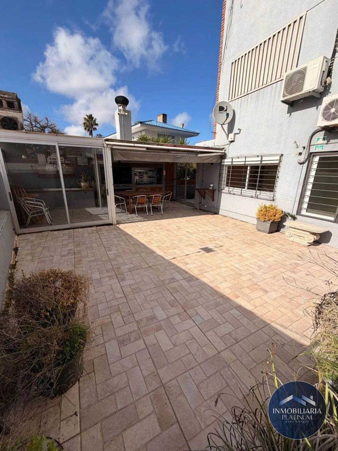 Apartamento en alquiler c/ cochera en Punta Gorda - Imagen 1