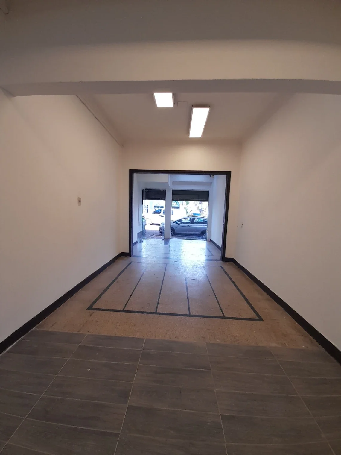 Alquiler de Local Comercial ubicado en Goes de 82m2, Barrio de Los Judíos - Imagen 3