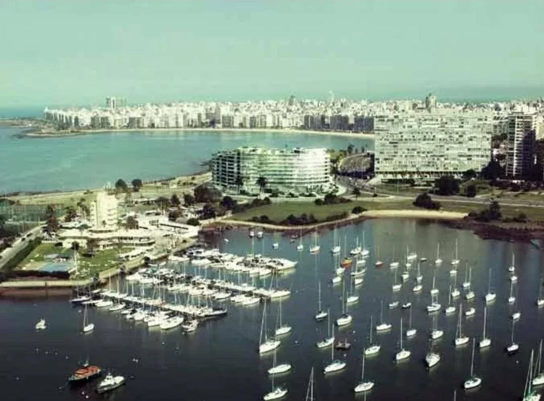 Apartamento en alquiler de 1 dormitorio en Puerto Buceo - Imagen 2