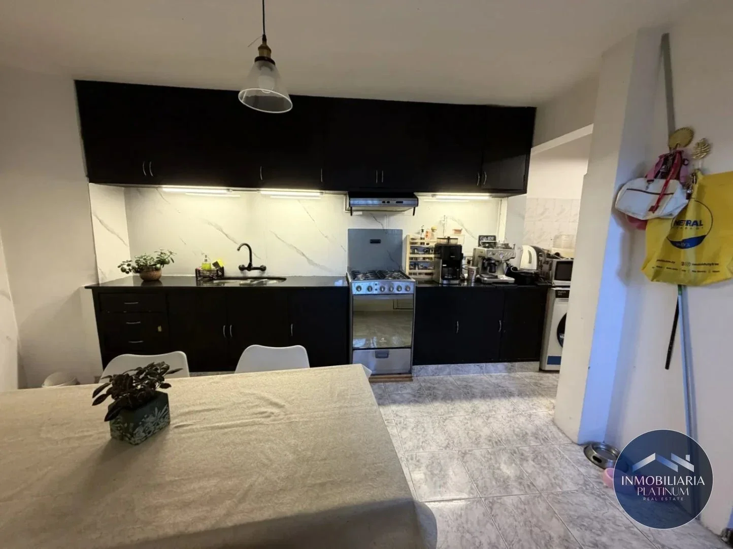 Apartamento en venta c/ cochera en Malvin - Imagen 2