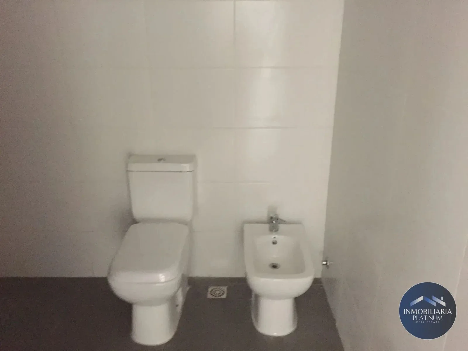 Apartamento en alquiler c/ cochera en Cordón - Imagen 3