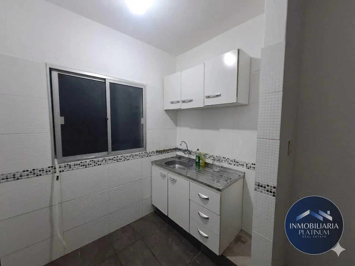 Apartamento en alquiler en La Blanqueada - Imagen 3