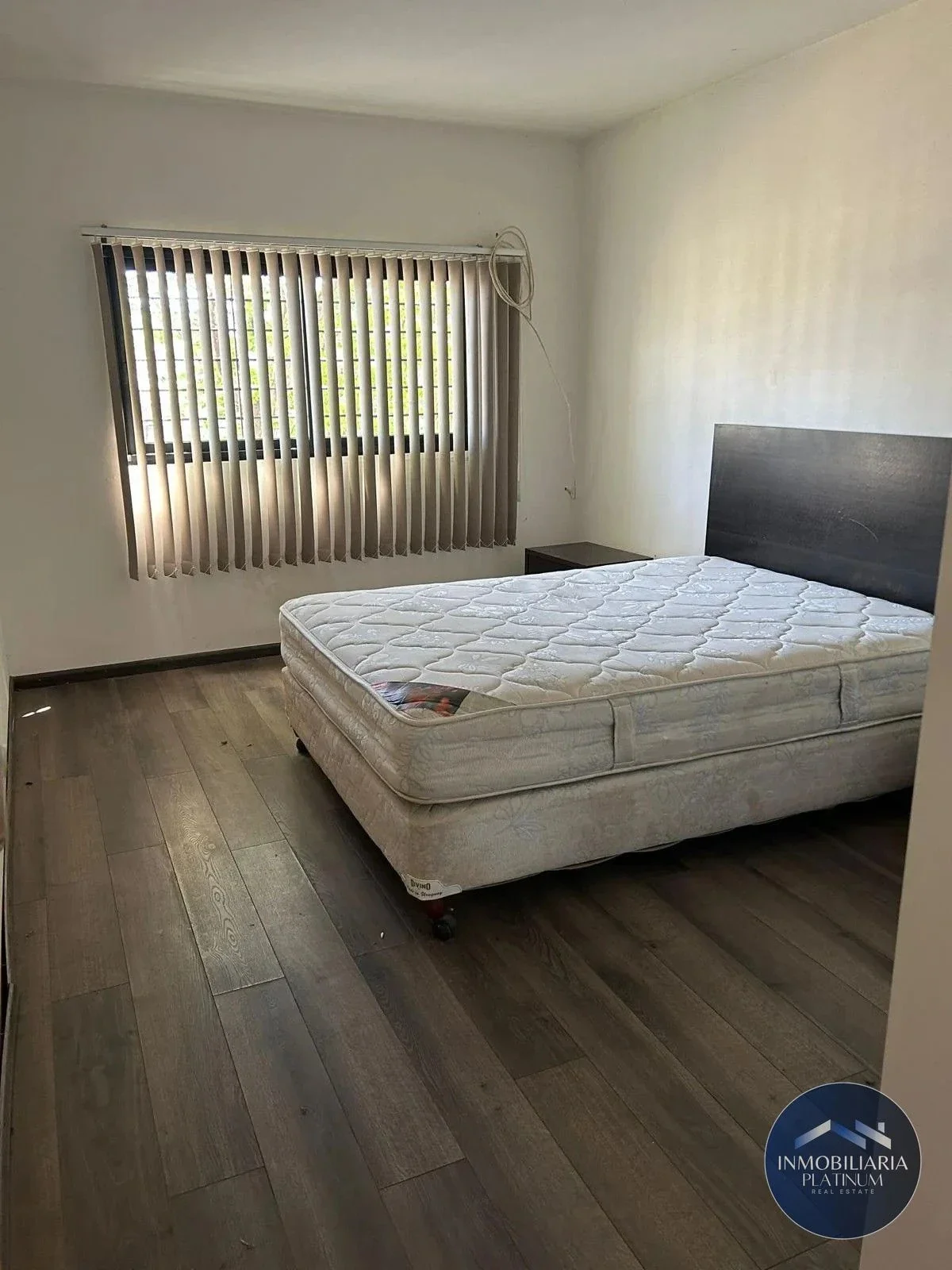 Casa en alquiler c/ cochera en La Blanqueada - Imagen 3