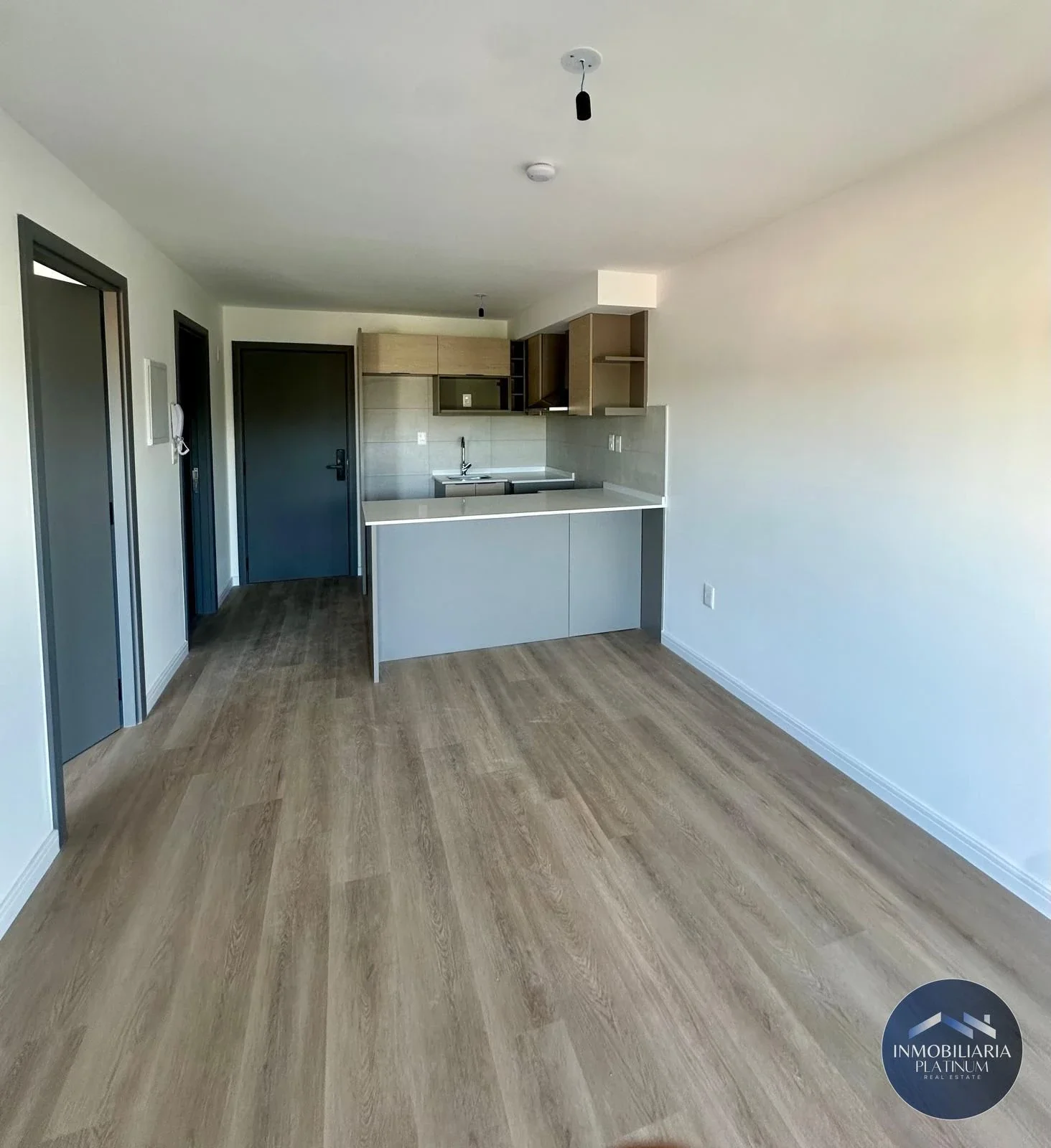 Apartamento en alquiler en La Blanqueada - Imagen 1