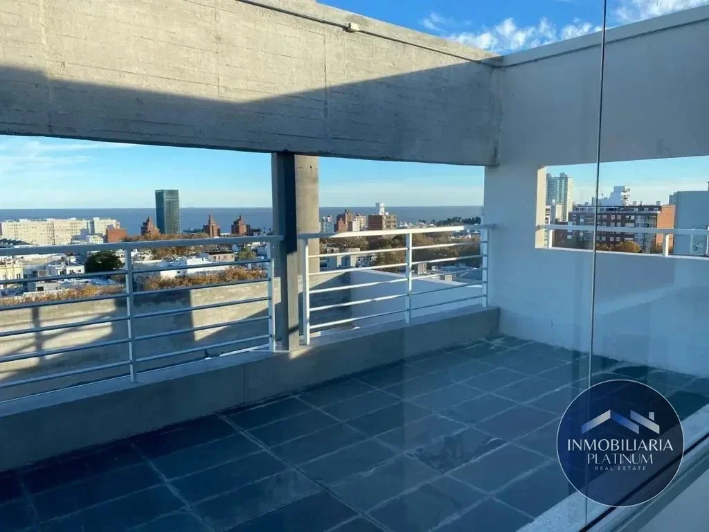 Apartamento en venta c/ cochera en Cordón - Imagen 1