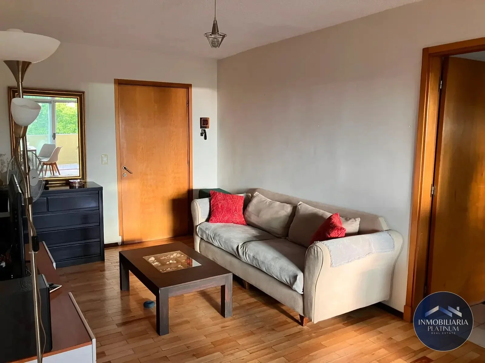 Apartamento en Venta de 2 Dormitorios en Aguada - Imagen 4