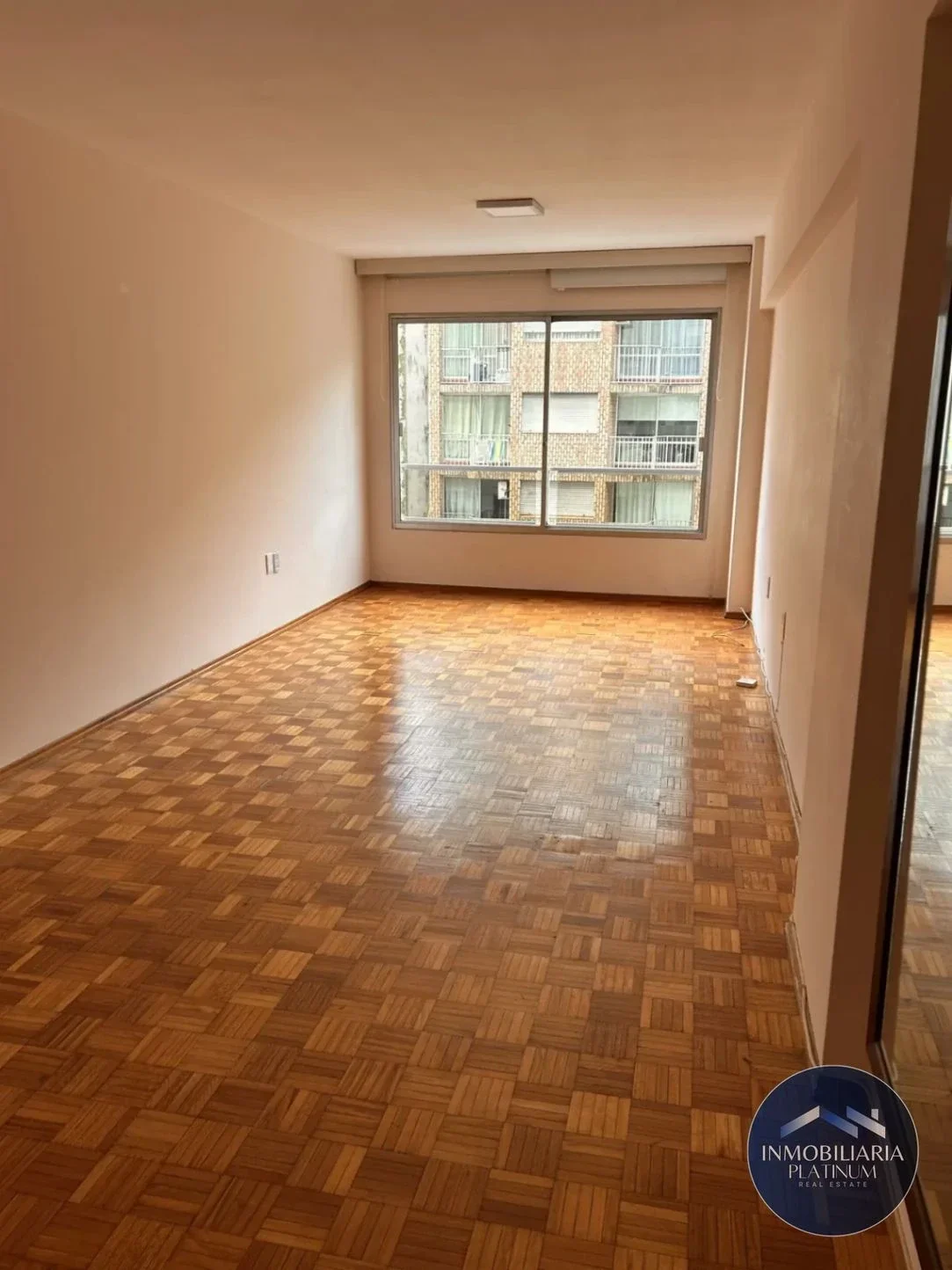 Apartamento en alquiler c/ cochera en Pocitos - Imagen 4