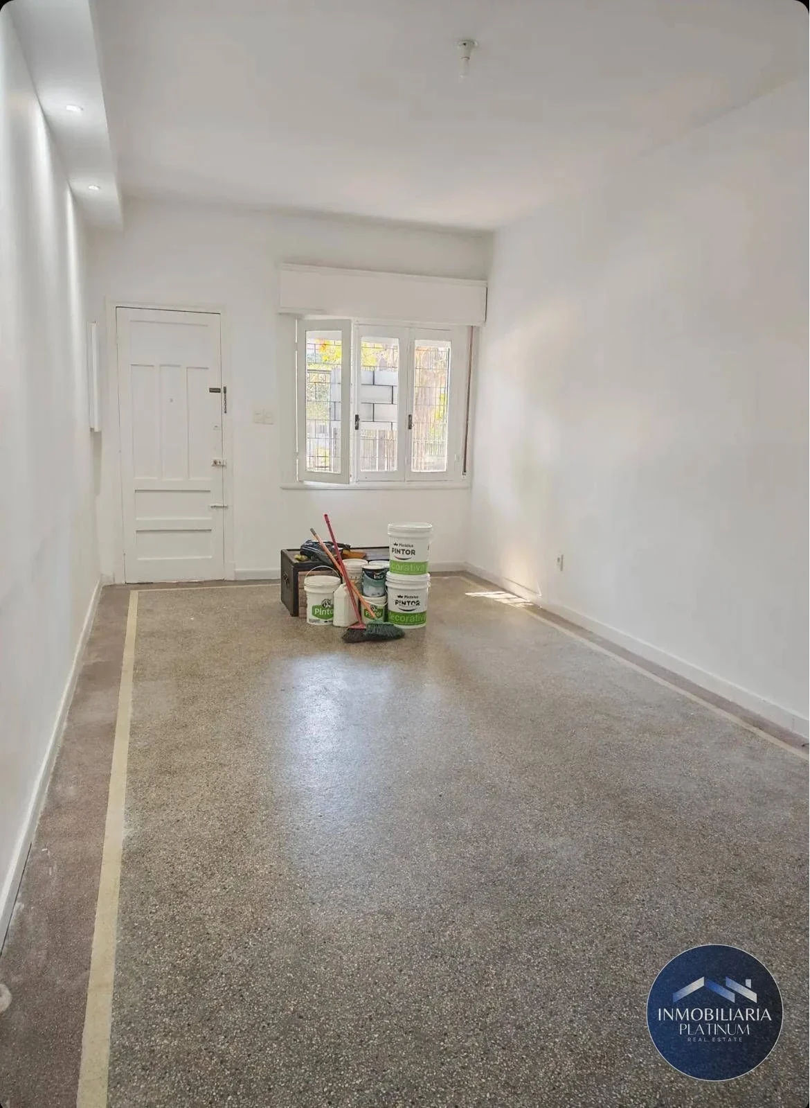 Casa en venta c/ cochera en Buceo - Imagen 2