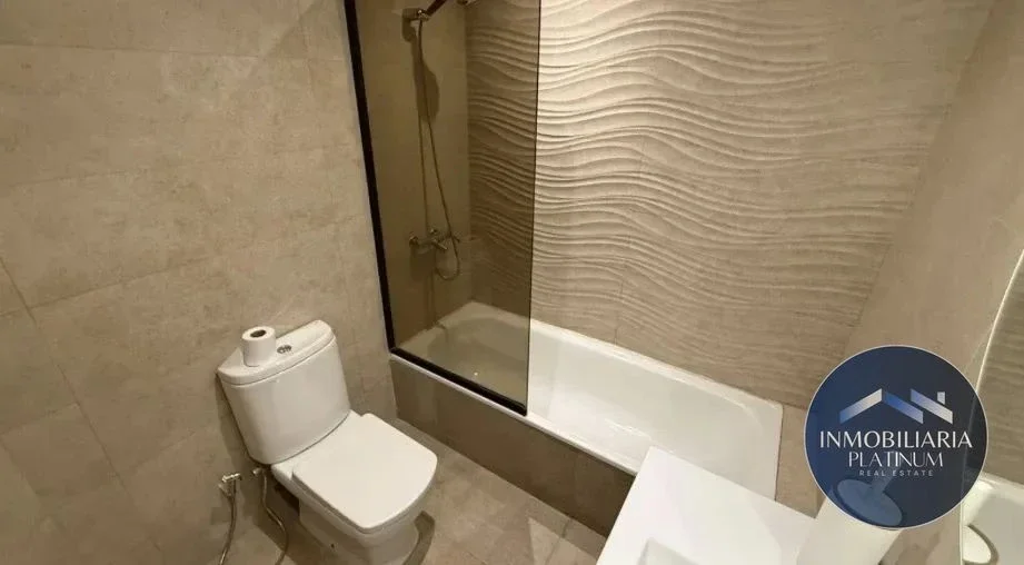 Casa en venta c/ cochera en La Blanqueada - Imagen 2