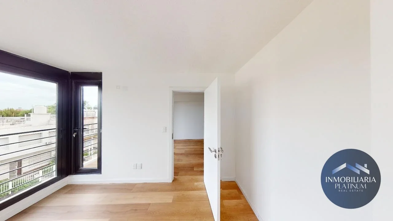 Apartamento en alquiler en La Comercial - Imagen 3