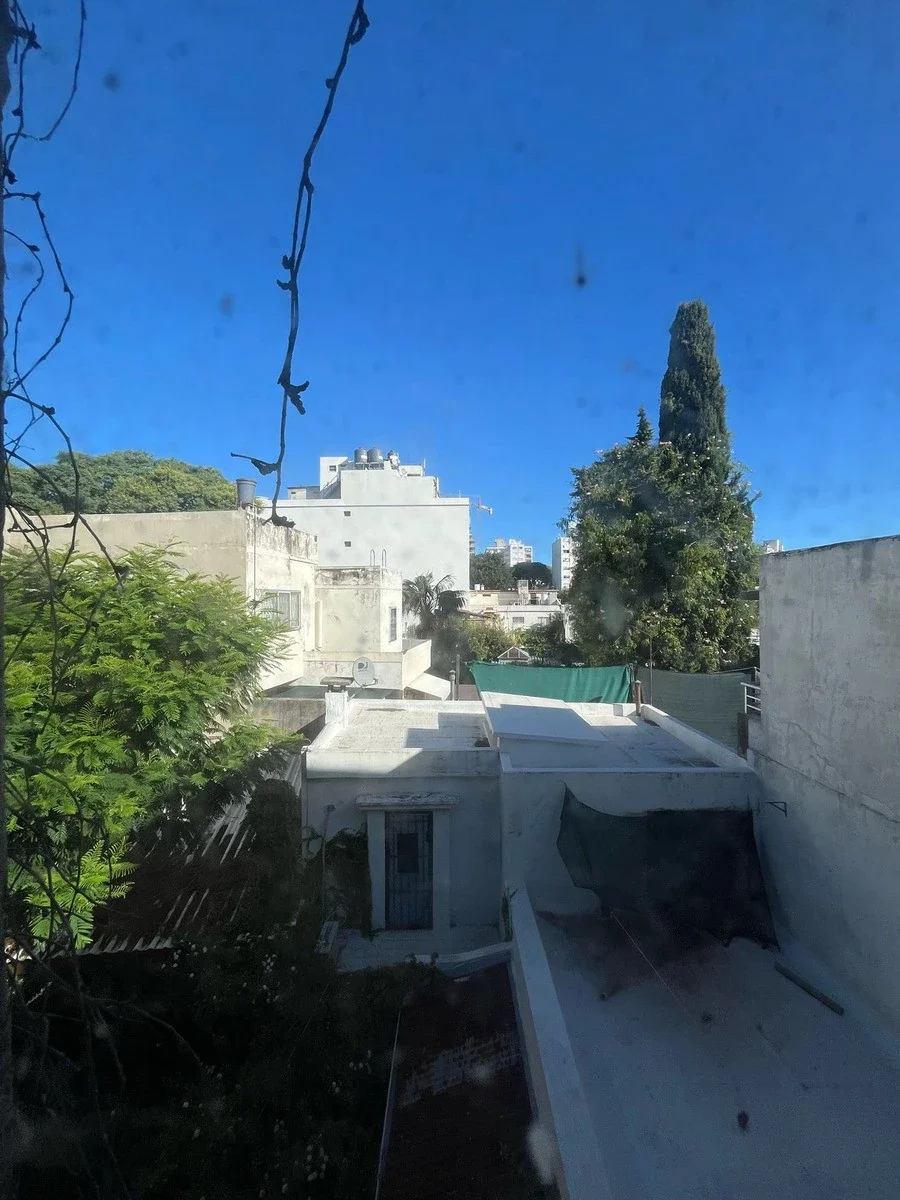 Venta de Casa de 10 Dormitorios con Local en Parque Rodó, Punta Carretas - Imagen 2