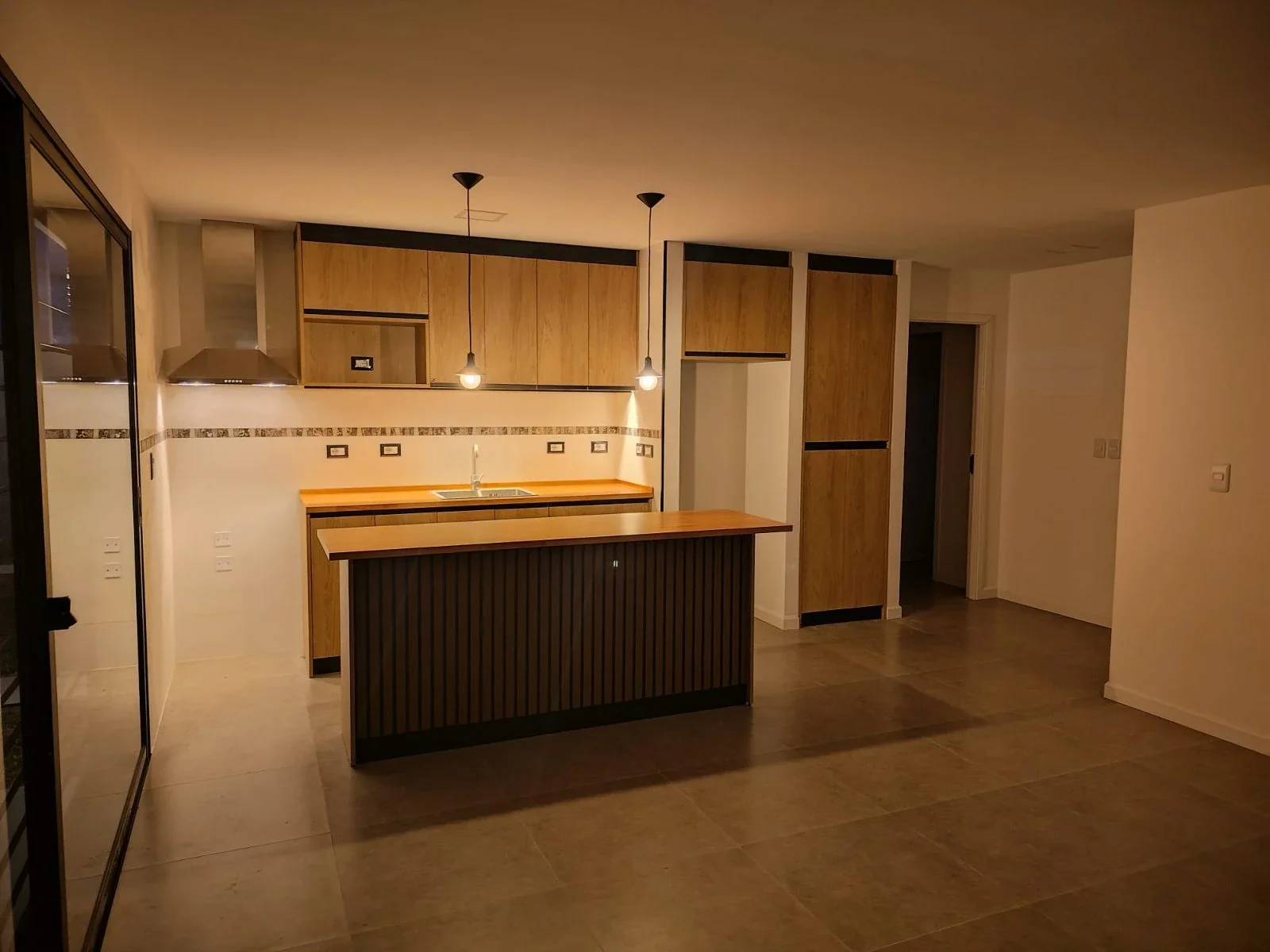 Casa en venta de 3 dormitorios c/ cochera en Lagomar - Imagen 5