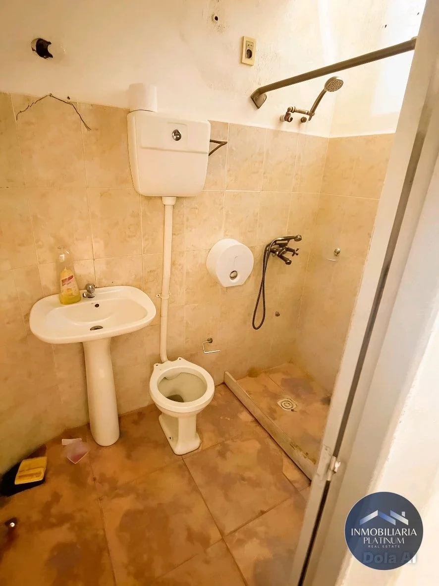 Local Comercial en alquiler ubicado en Goes - Imagen 4