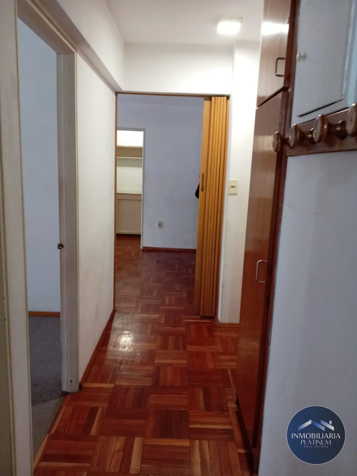 Apartamento dos dormitorios en venta c/ cochera en Av. Libertador - Imagen 5