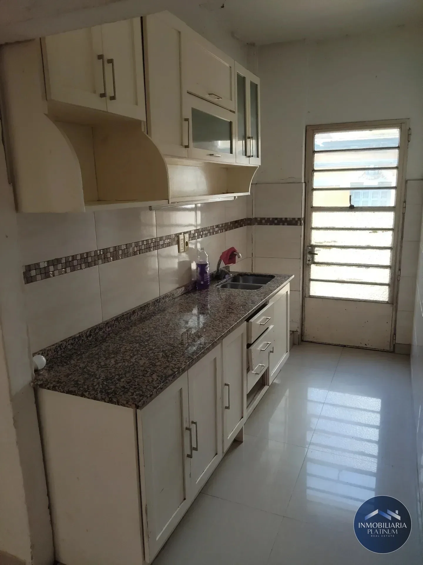 Alquiler Apartamento 2 dormitorios, en Cordón. - Imagen 5