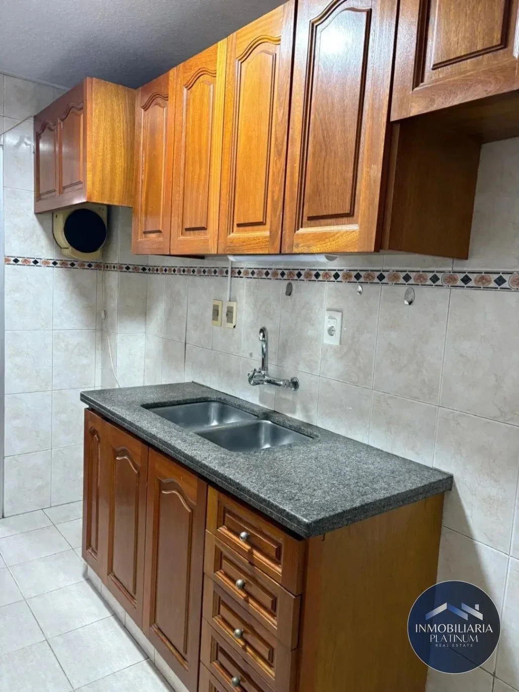 Apartamento en alquiler c/ cochera en Parque Batlle - Imagen 2