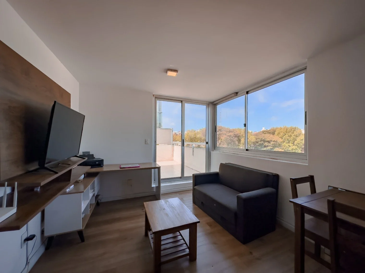 Apartamento en venta de 2 dormitorios + garaje CON RENTA en Tres Cruces - Imagen 5