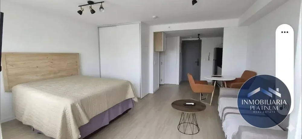 Apartamento en alquiler en Malvin - Imagen 2