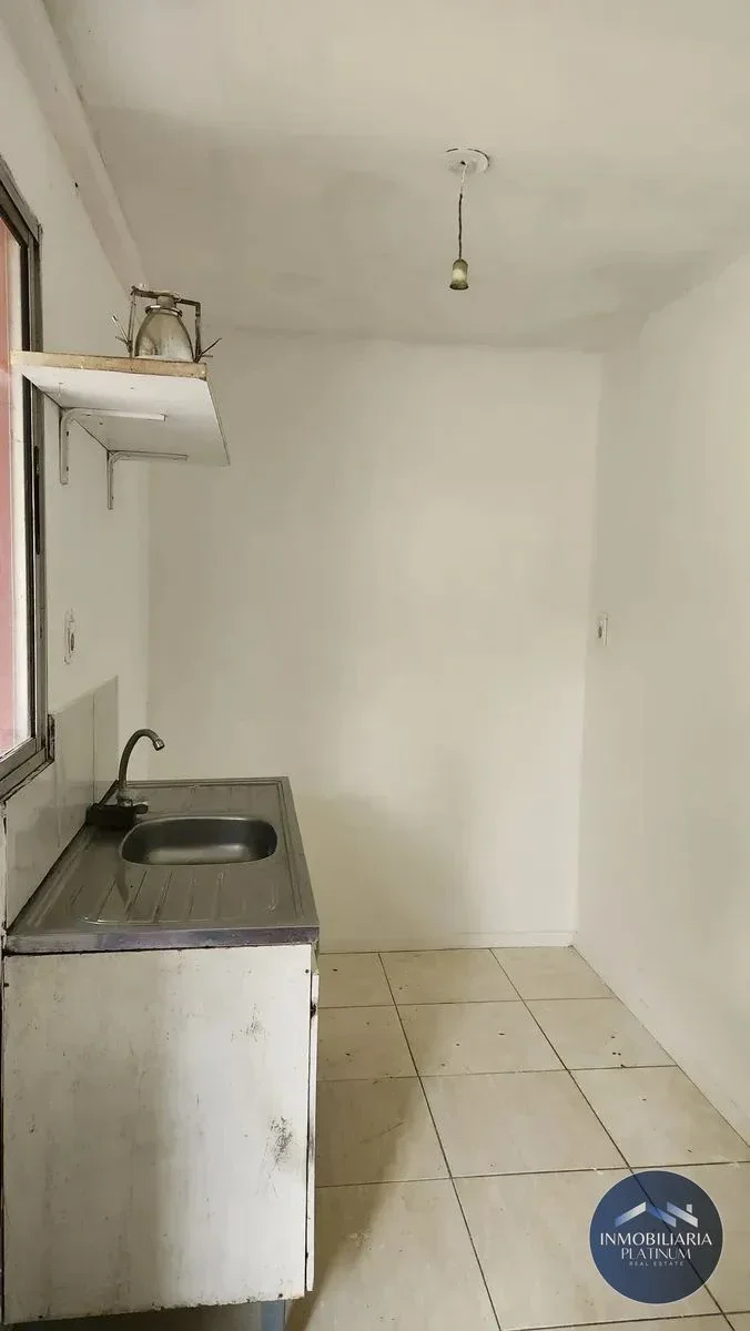 Casa en alquiler en Montes de Solymar - Imagen 1