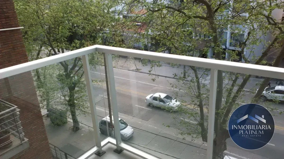 Apartamento en alquiler en La Blanqueada - Imagen 2