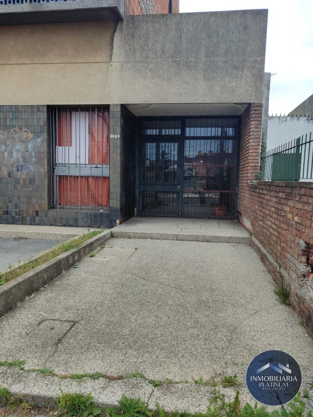Venta de apartamento de 4 dormitorios y 2 baños en Unión - Imagen 1