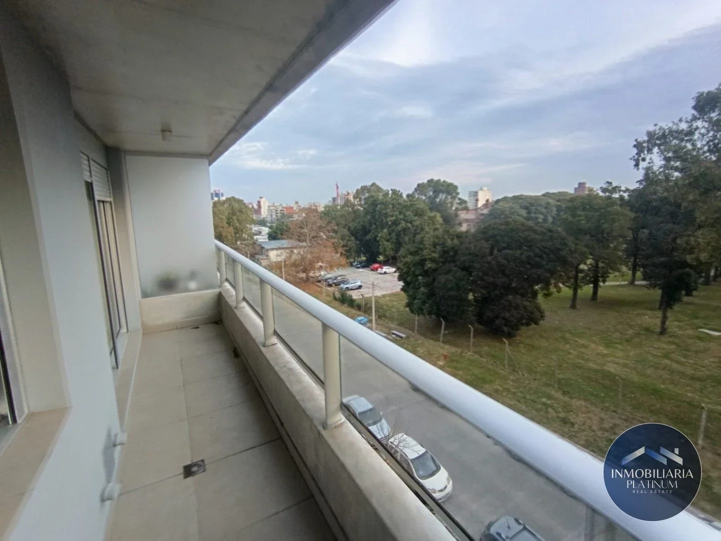 Apartamento en Alquiler c/ Cochera en Buceo - Imagen 2