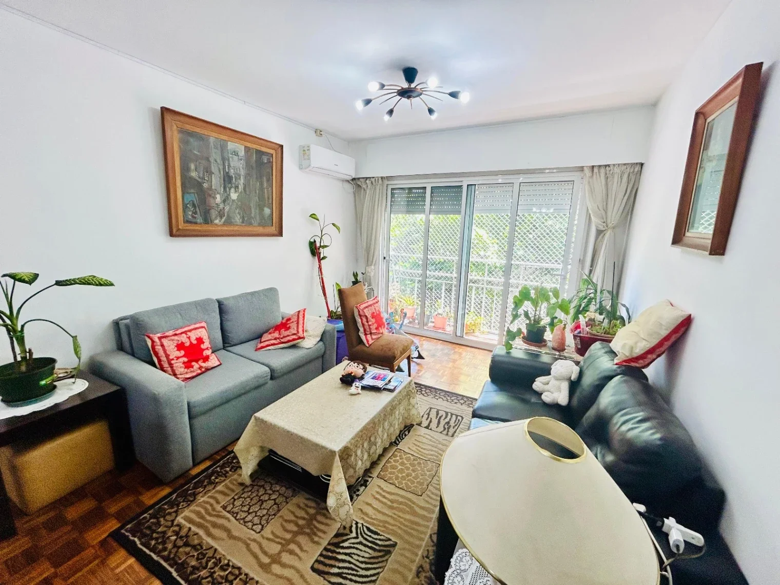 Apartamento en venta 2 dormitorios mas servicio en Cordón - Imagen 1
