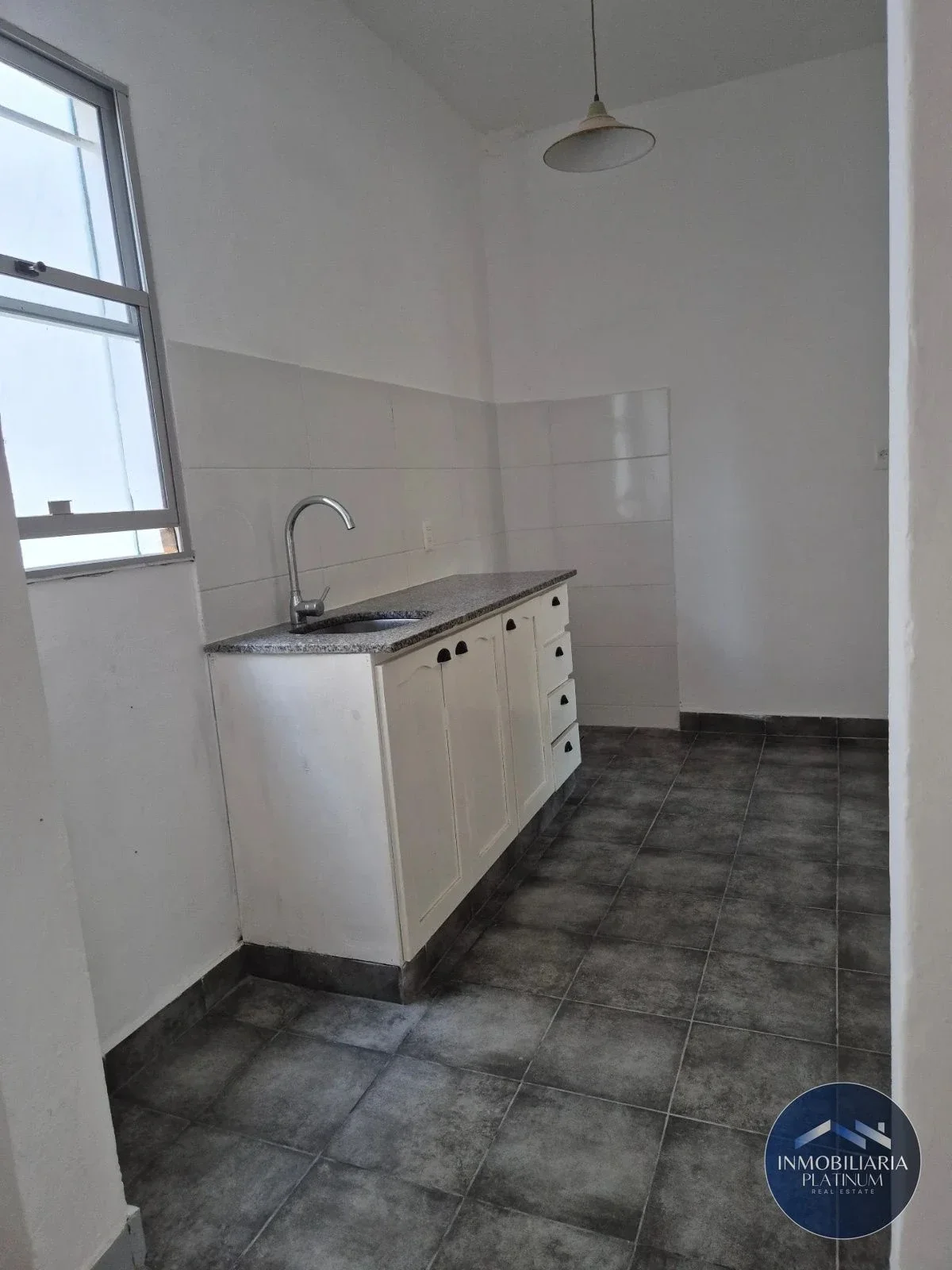 Apartamento en Alquiler de 2 Dormitorios en Buceo - Imagen 5