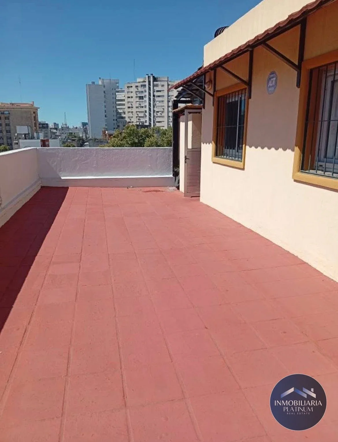 Apartamento 2 Dormitorios Alquiler Centro - Imagen 2
