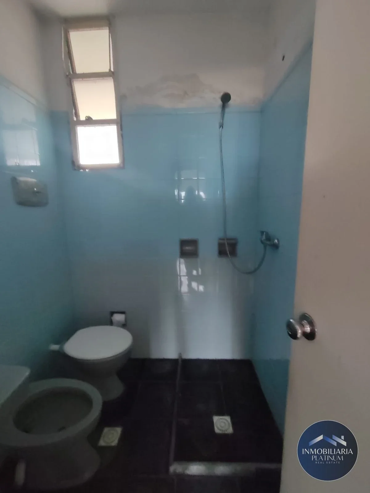 Venta de apartamento de 4 dormitorios y 2 baños en Unión - Imagen 2