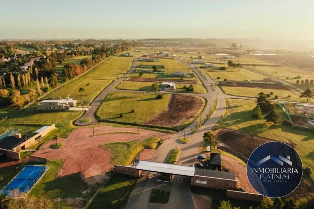 Terreno en venta de 910m2 ubicado en Cavas de la Tahona - Imagen 2