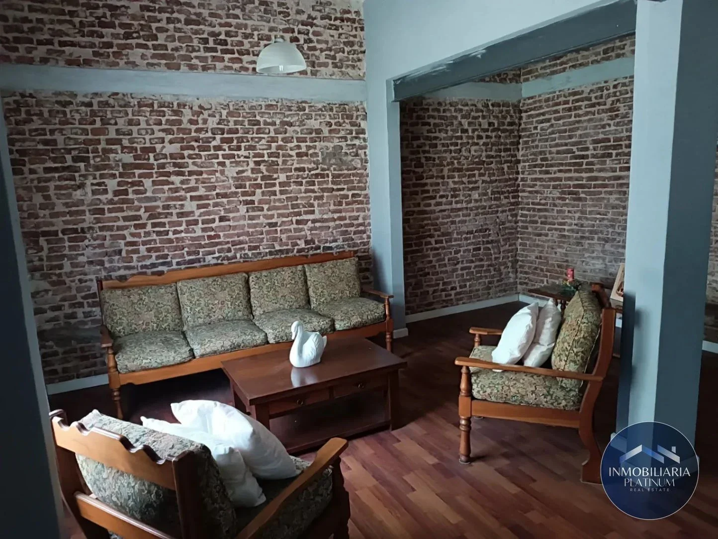 Casa en venta c/ cochera en Flor de Maroñas - Imagen 1
