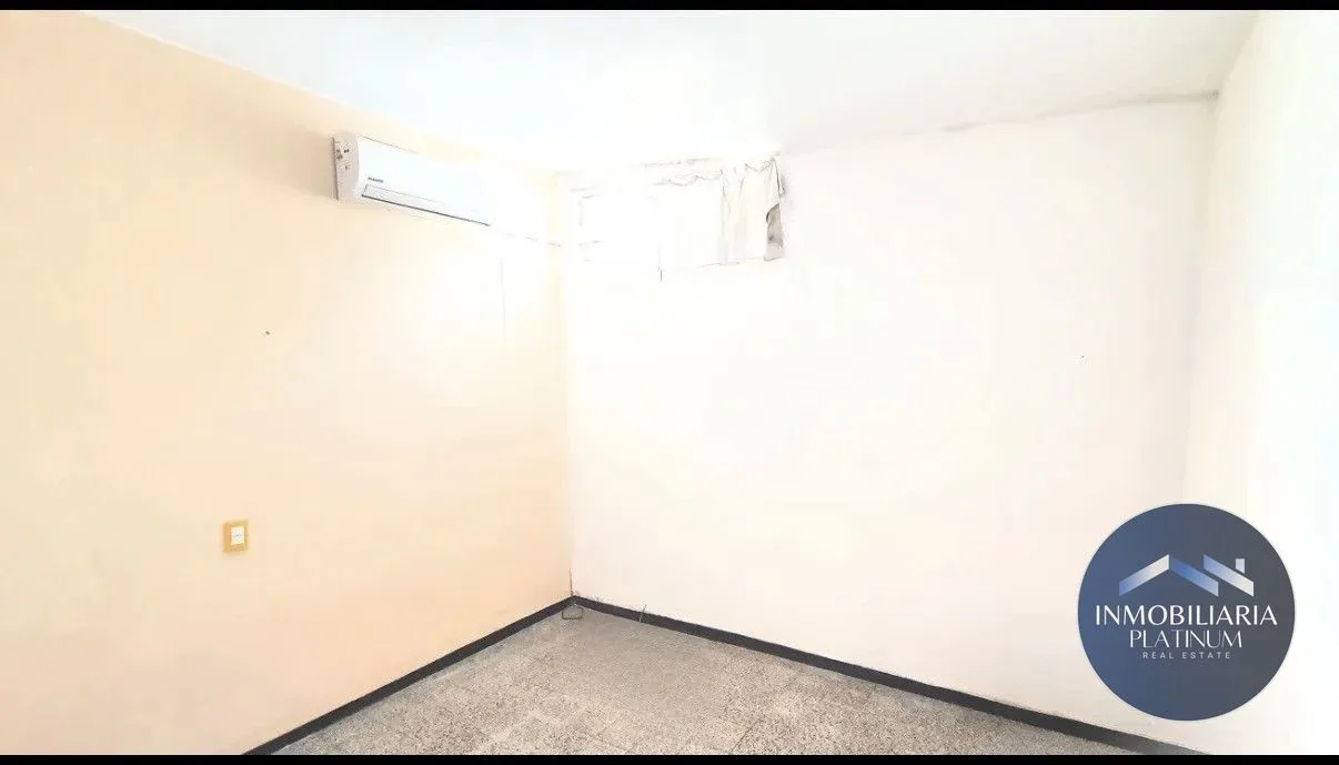 Casa en alquiler con cochera en Paso de la Arena 2 dormitorios - Imagen 4