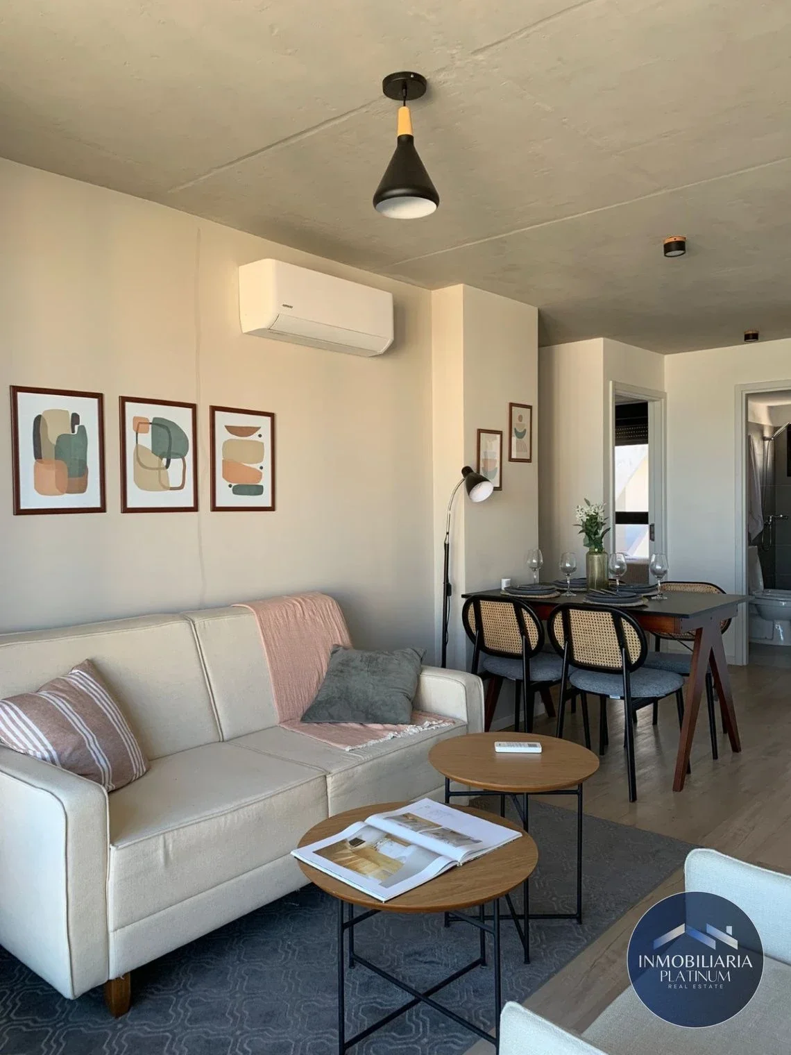 Apartamento en venta dos dormitorios c/ cochera en Aguada - Imagen 2