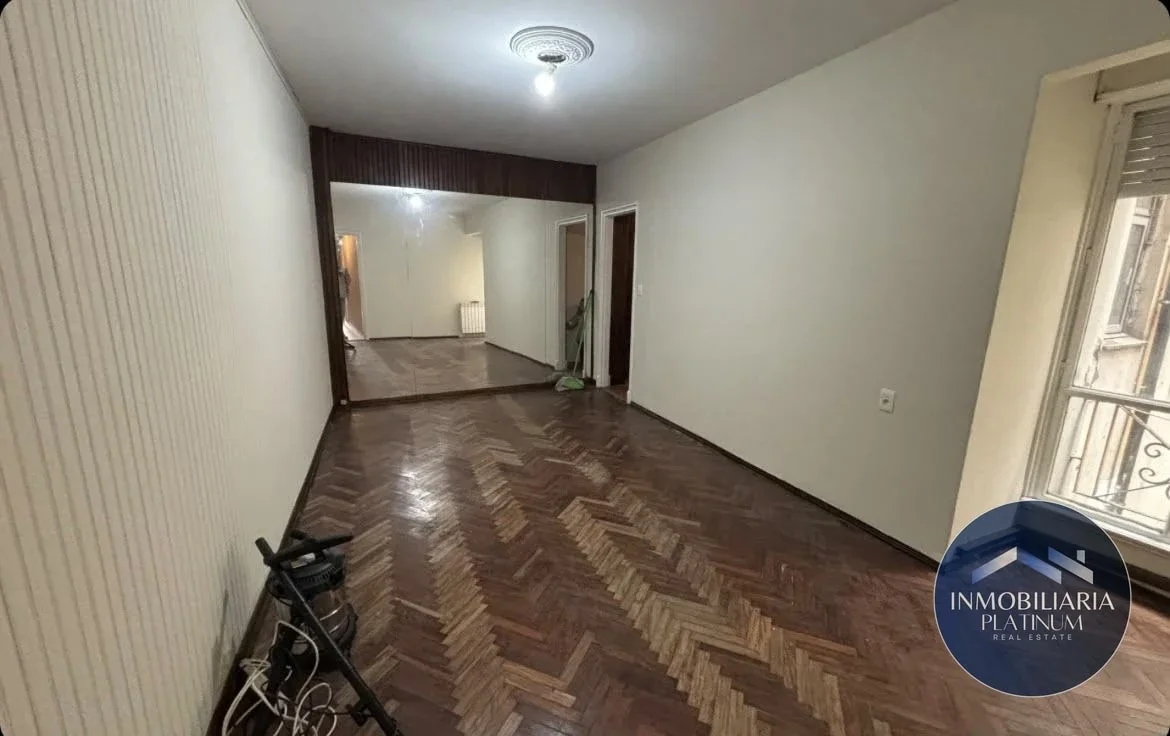 Venta Apartamento 2 dormitorios con balcon y cochera en Pocitos - Imagen 4