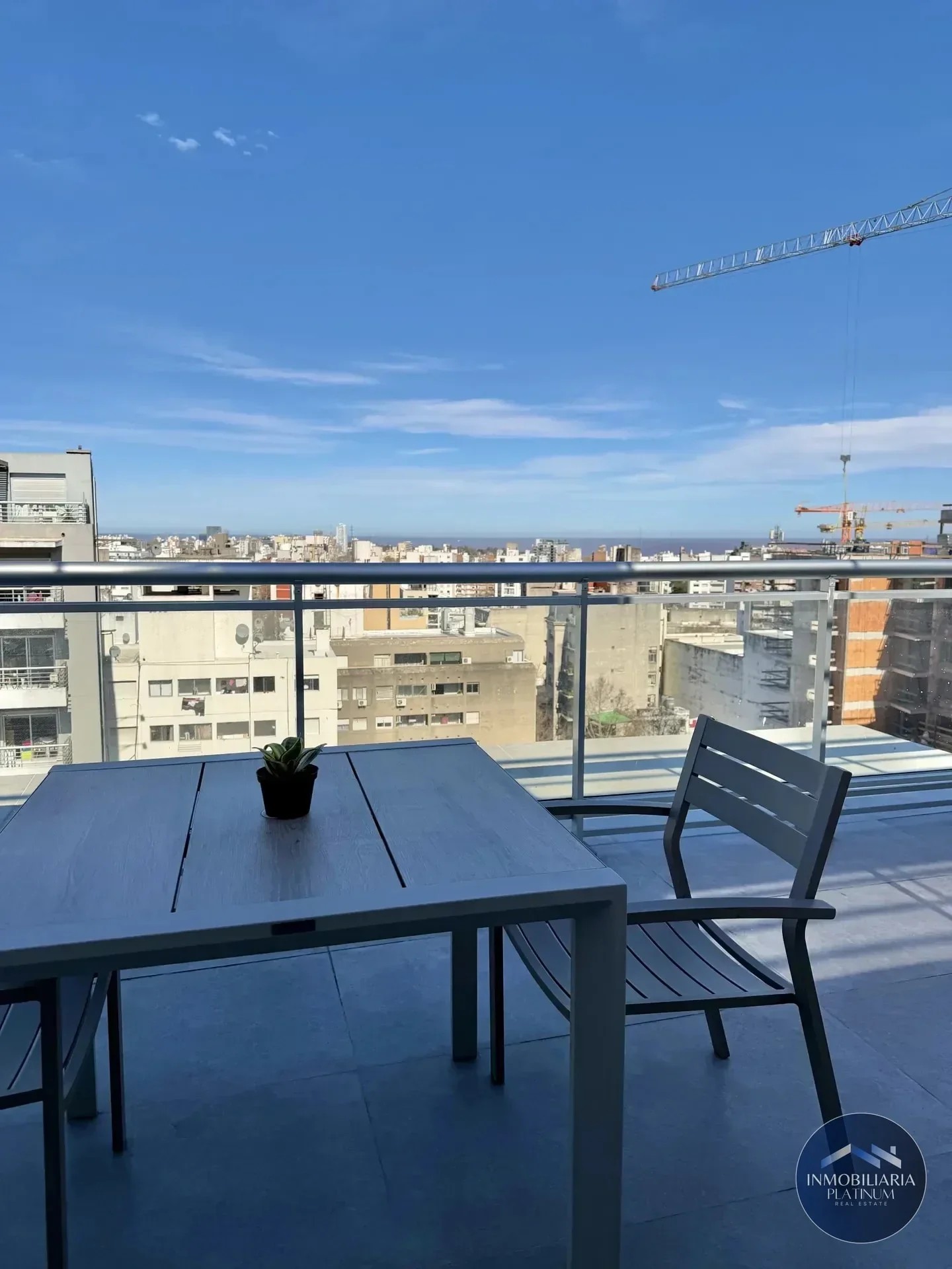 Penthouse en Alquiler en Cordón | A Estrenar, Amueblado y Gran Terraza - Imagen 2