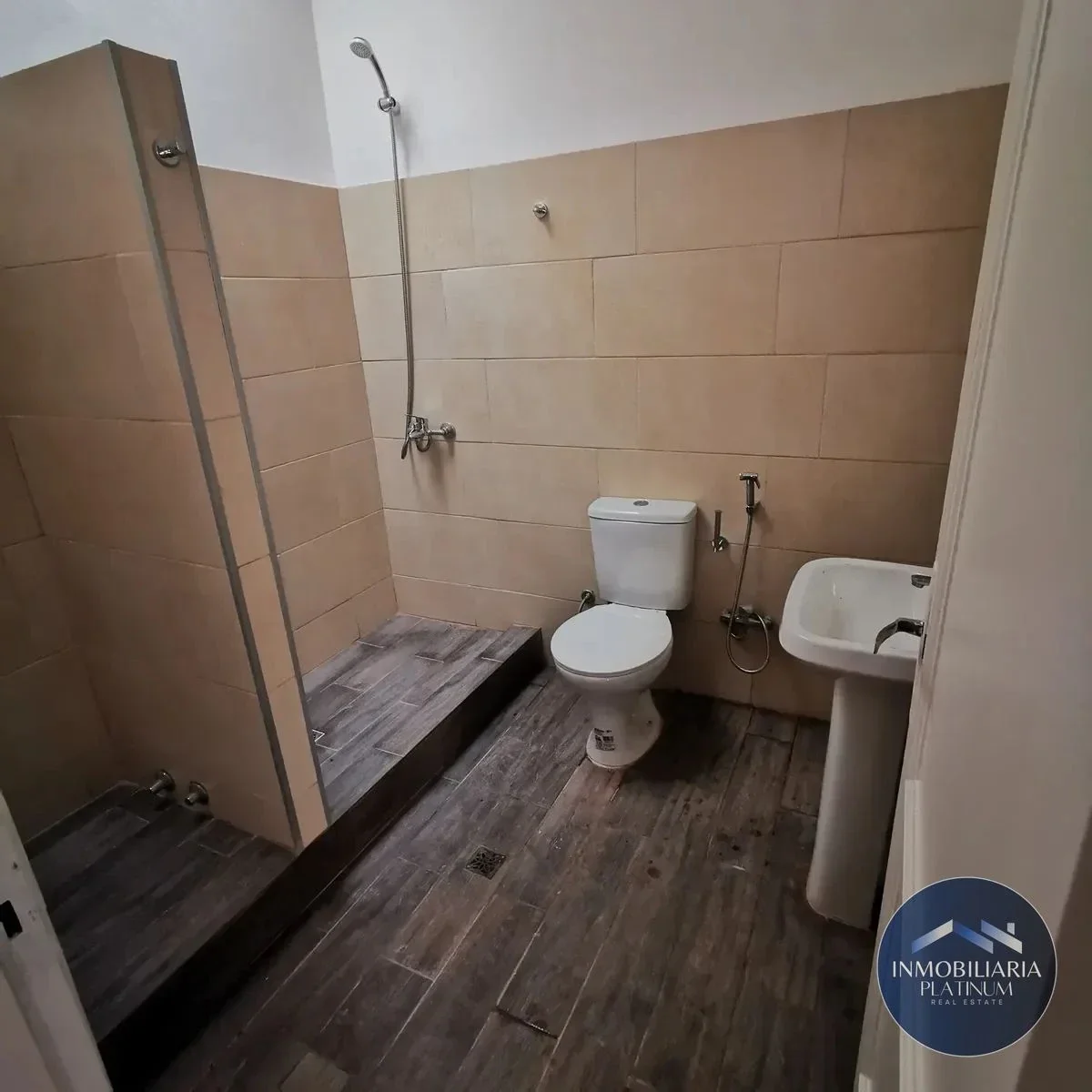 Apartamento en alquiler en Parque Batlle - Imagen 2